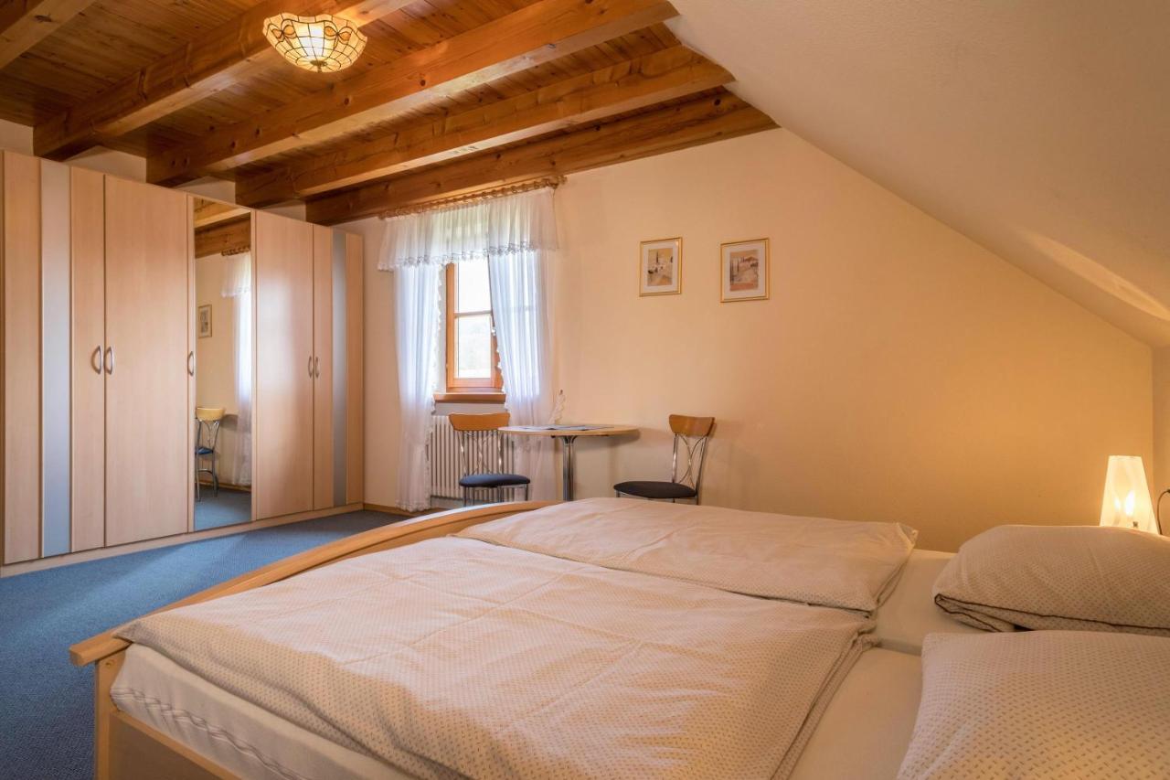 Ferienwohnung Heimpel クレスブロン・アム・ボーデンゼー エクステリア 写真